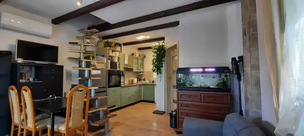 Eladó családi ház, Kismaros 1+2 szoba 48 m² 44.9 M Ft